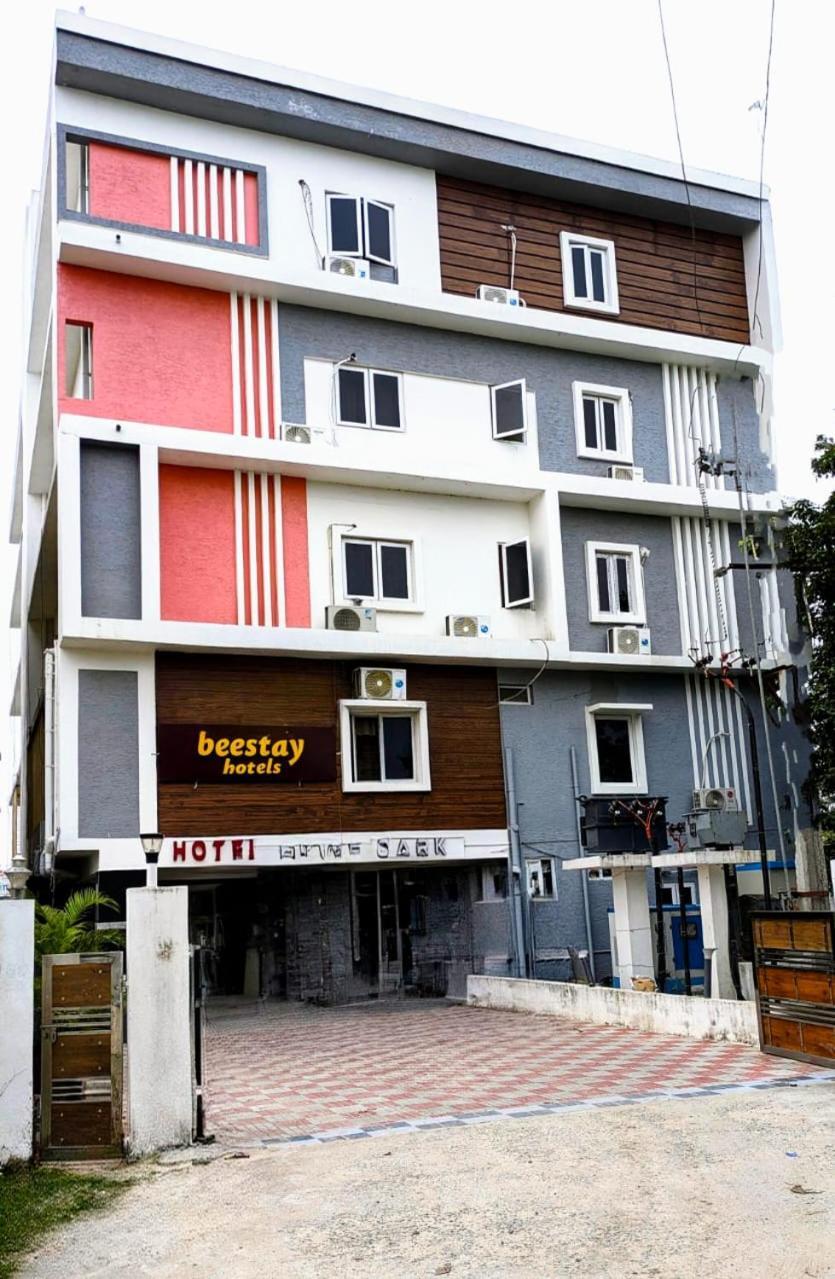 Beestay Hotels Elite Park Tirupati Exterior foto